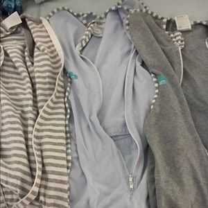 Love 2 swaddle infant swaddles